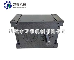 PU80平板型朋分器
